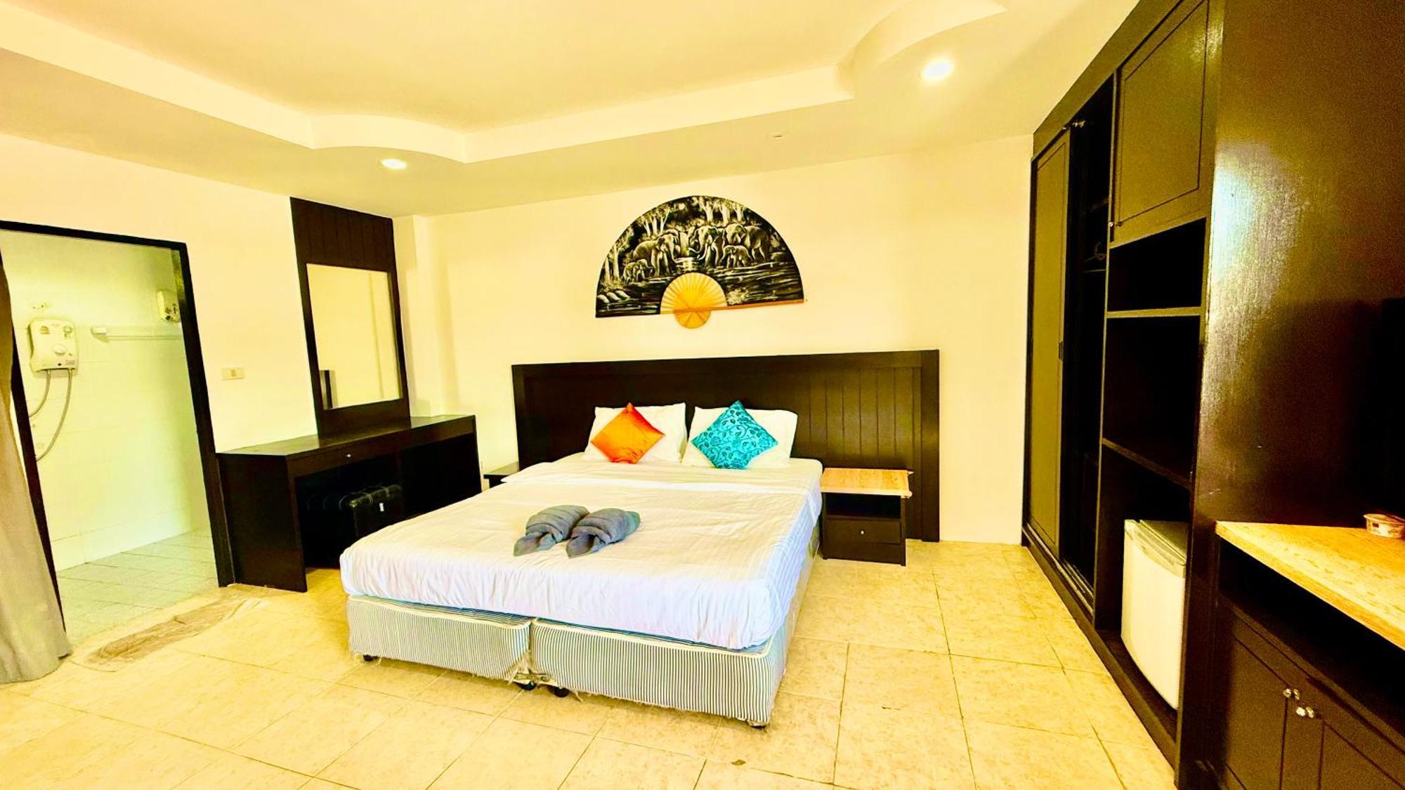 Hill Side Patong Hotel Dış mekan fotoğraf
