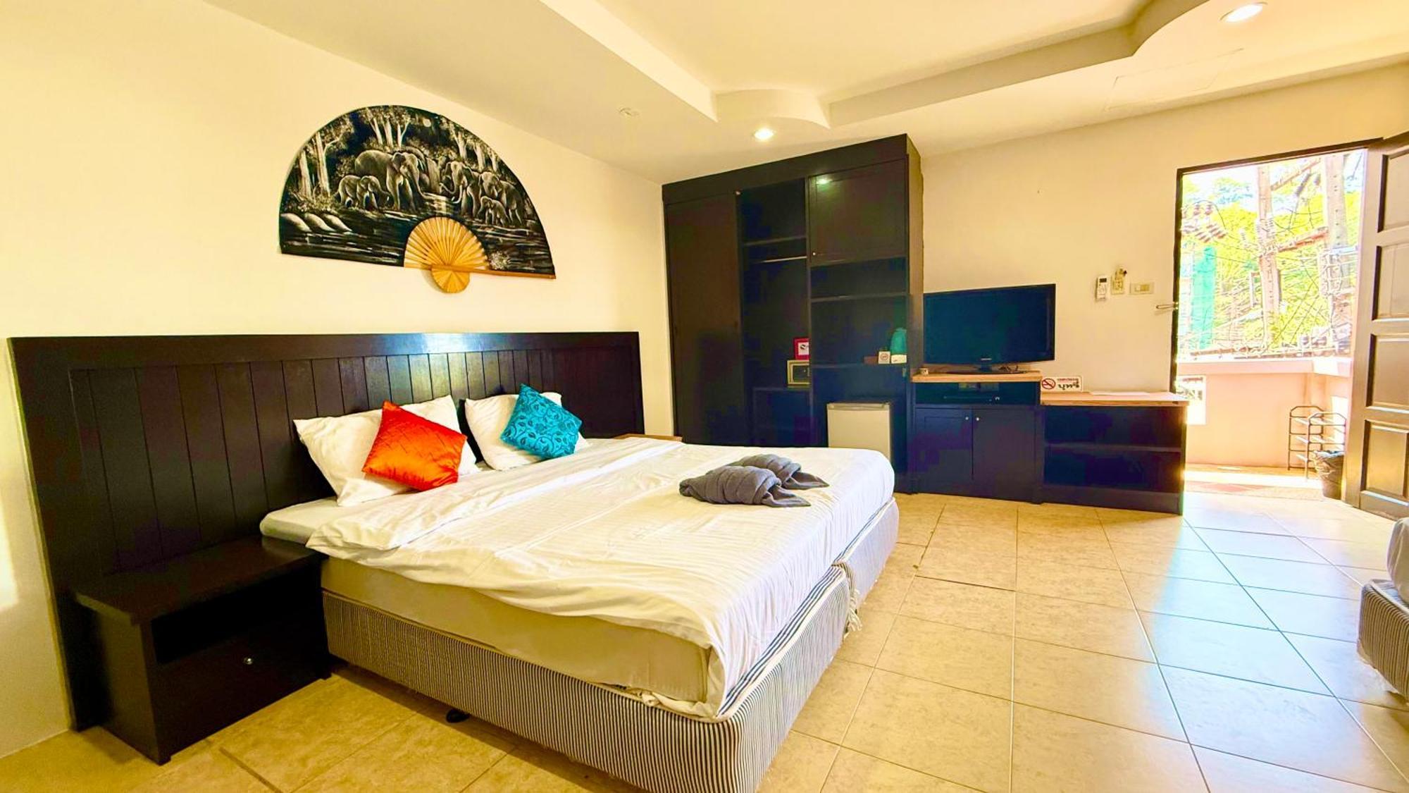 Hill Side Patong Hotel Dış mekan fotoğraf