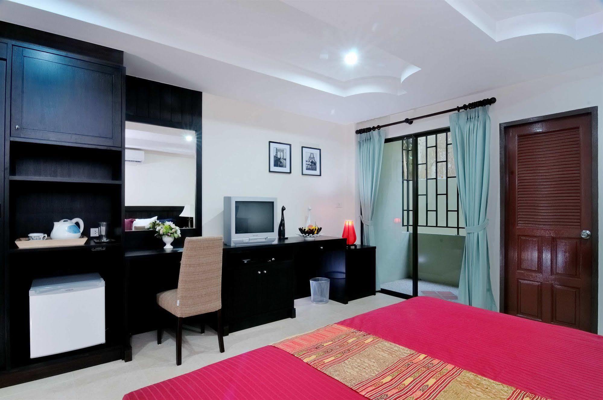 Hill Side Patong Hotel Dış mekan fotoğraf